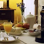 Turisme Rural Mas Isoles * Риполь