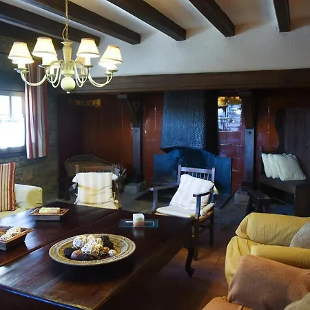 Turisme Rural Mas Isoles Country house *