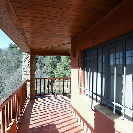 Country house Turisme Rural Mas Isoles *